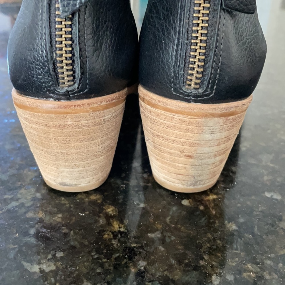 Matisse Open Toe Shoes - Picture 3 of 4